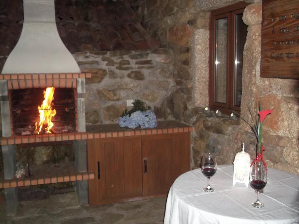 Quinta Do Pe Longo - Serra Da Estrela Villa Cortes do Meio Ngoại thất bức ảnh